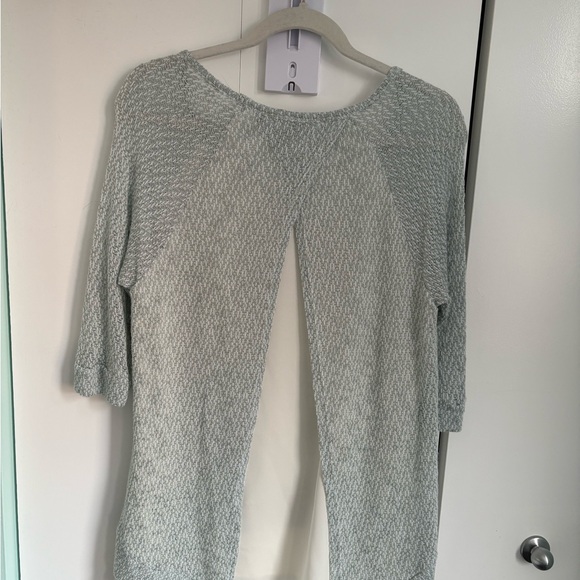 Green Envelope Light Mint Textured Scoop Neck Sweater - Picture 2 of 10
